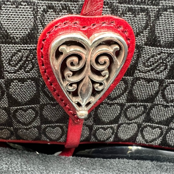 Pre owned good condition Brighton makeup brush roller case - Picture 9 of 10